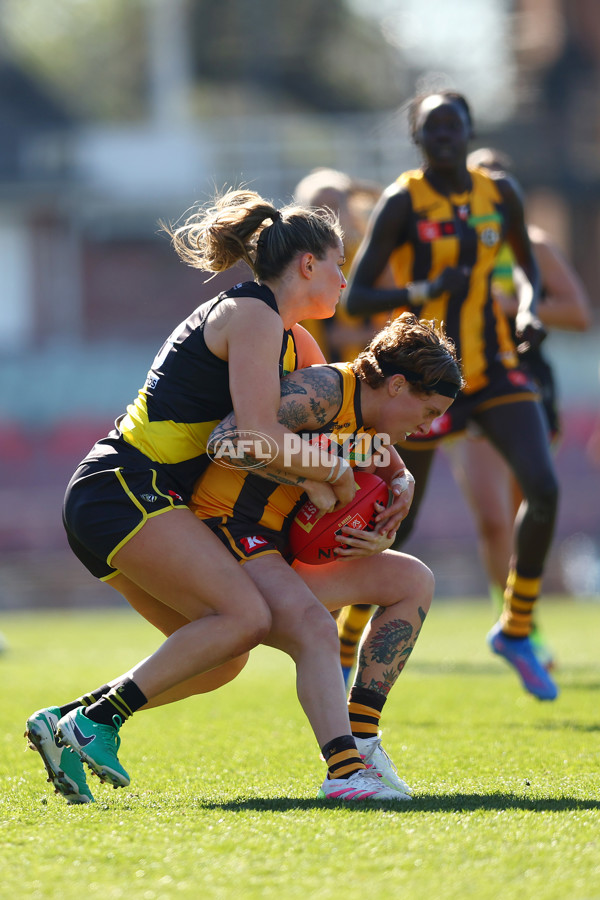 AFLW 2025 Practice Match - Richmond v Hawthorn - A-61029055