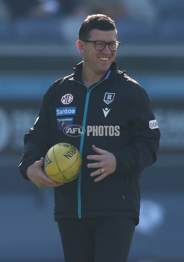 AFL 2025 Round 21 - Geelong v Port Adelaide - A-61035360