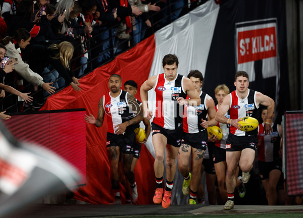 AFL 2025 Round 21 - St Kilda v North Melbourne - A-61035405