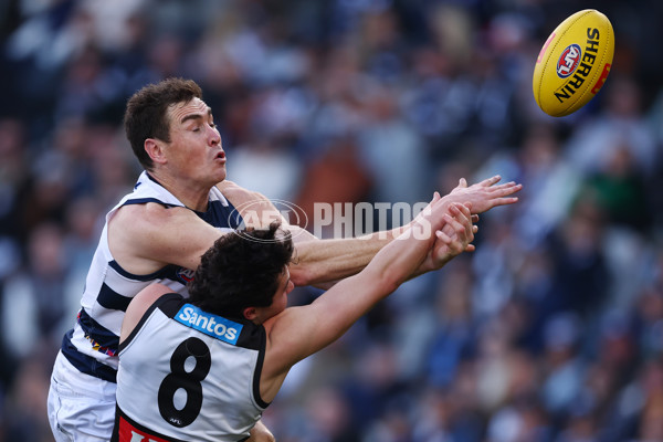 AFL 2025 Round 21 - Geelong v Port Adelaide - A-61042230