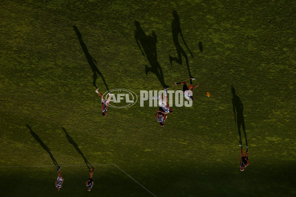 AFL 2025 Round 21 - Geelong v Port Adelaide - A-61047235