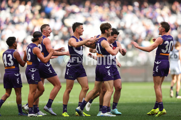 AFL 2025 Round 21 - Fremantle v Carlton - A-61052931