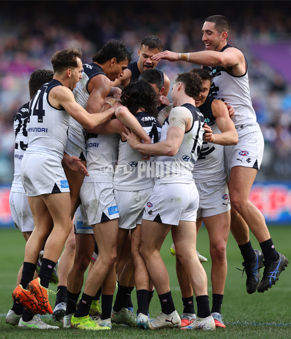 AFL 2025 Round 21 - Fremantle v Carlton - A-61054088