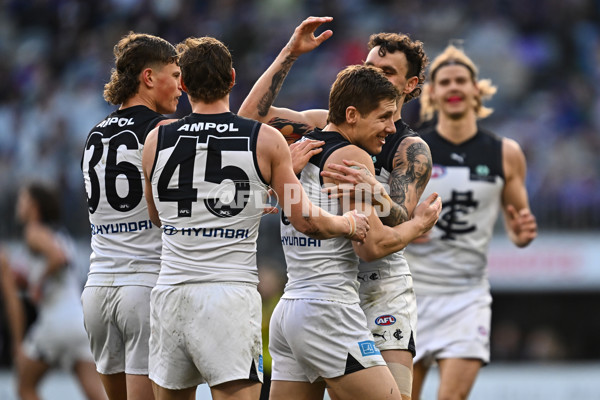 AFL 2025 Round 21 - Fremantle v Carlton - A-61055870