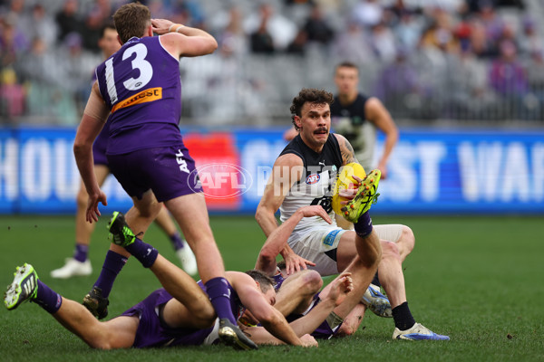 AFL 2025 Round 21 - Fremantle v Carlton - A-61055890