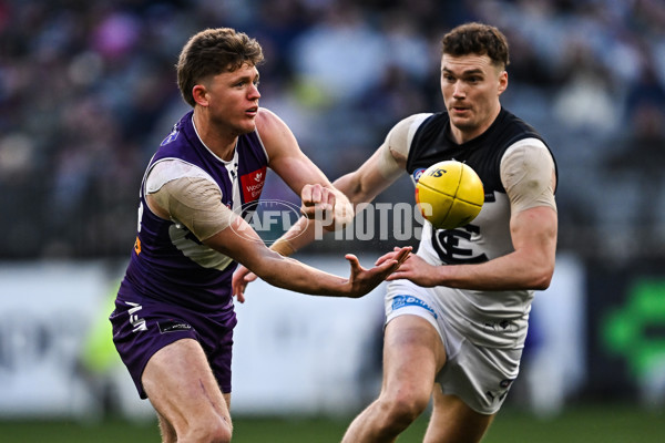AFL 2025 Round 21 - Fremantle v Carlton - A-61058500