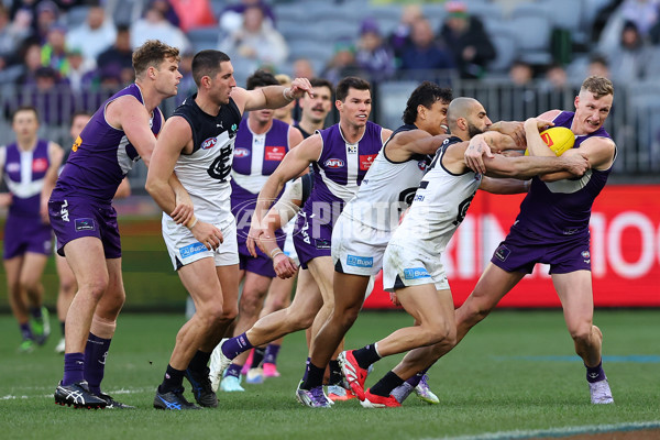 AFL 2025 Round 21 - Fremantle v Carlton - A-61059374