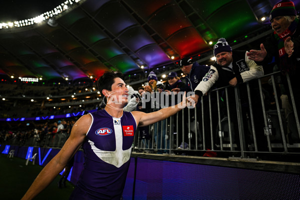 AFL 2025 Round 21 - Fremantle v Carlton - A-61064097