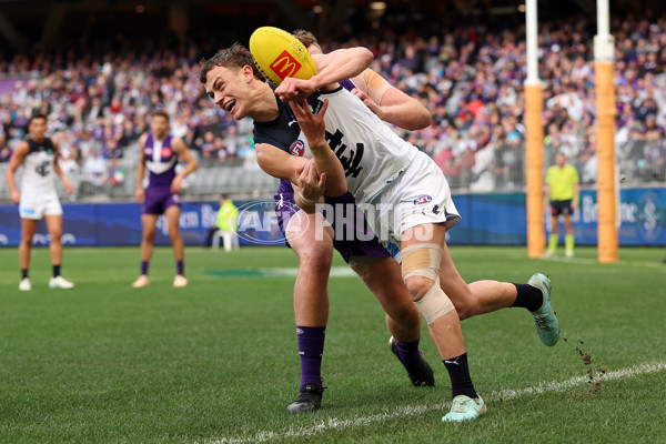 AFL 2025 Round 21 - Fremantle v Carlton - A-61064144
