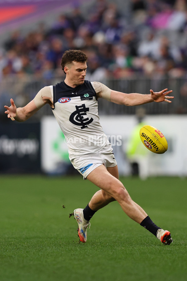 AFL 2025 Round 21 - Fremantle v Carlton - A-61064193