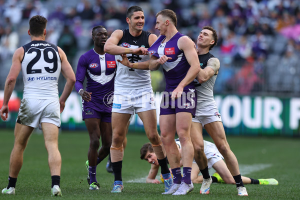 AFL 2025 Round 21 - Fremantle v Carlton - A-61065063