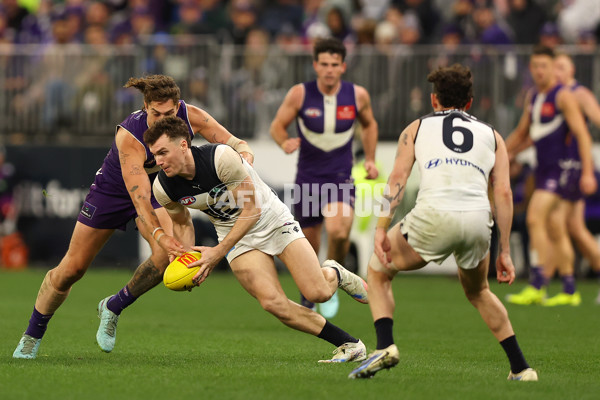 AFL 2025 Round 21 - Fremantle v Carlton - A-61065071