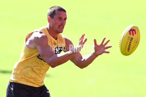 AFL 2025 Training - Gold Coast 070825 - A-61147532