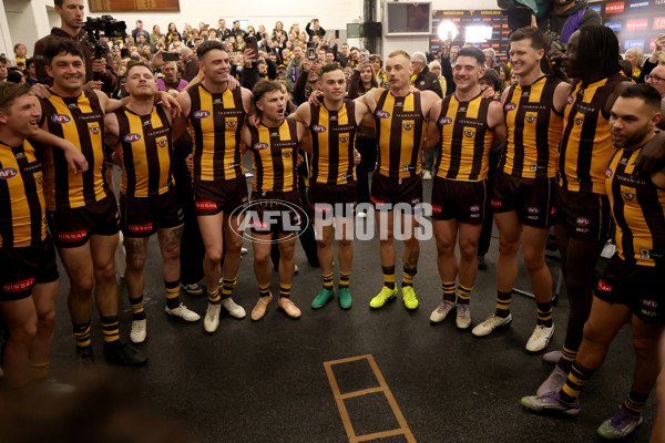 AFL 2025 Round 22 - Hawthorn v Collingwood - A-61174184