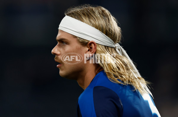 AFL 2025 Round 22 - Geelong v Essendon - A-61183477