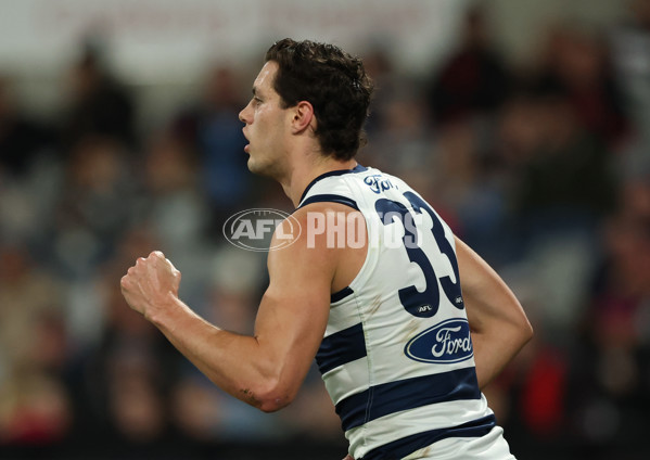 AFL 2025 Round 22 - Geelong v Essendon - A-61183518