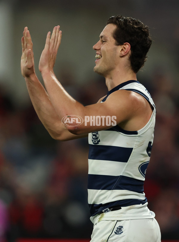 AFL 2025 Round 22 - Geelong v Essendon - A-61185097