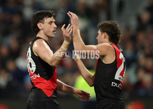 AFL 2025 Round 22 - Geelong v Essendon - A-61186611