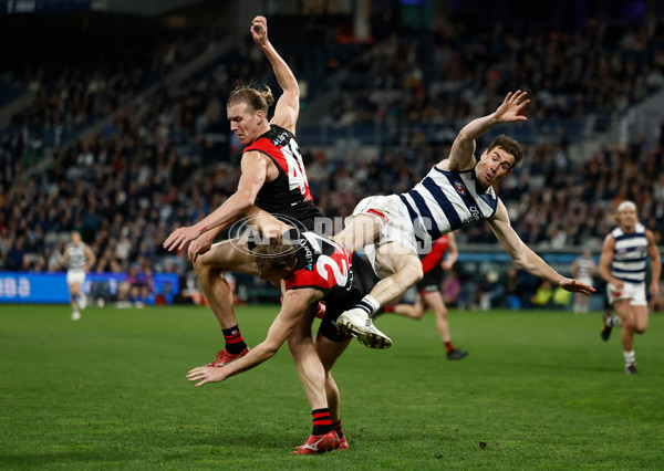 AFL 2025 Round 22 - Geelong v Essendon - A-61188017