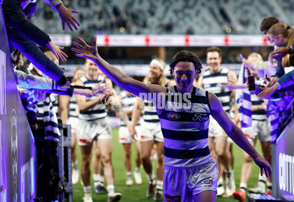 AFL 2025 Round 22 - Geelong v Essendon - A-61189293
