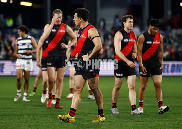 AFL 2025 Round 22 - Geelong v Essendon - A-61190377