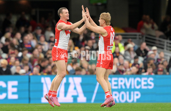 AFL 2025 Round 22 - Brisbane v Sydney - A-61204204