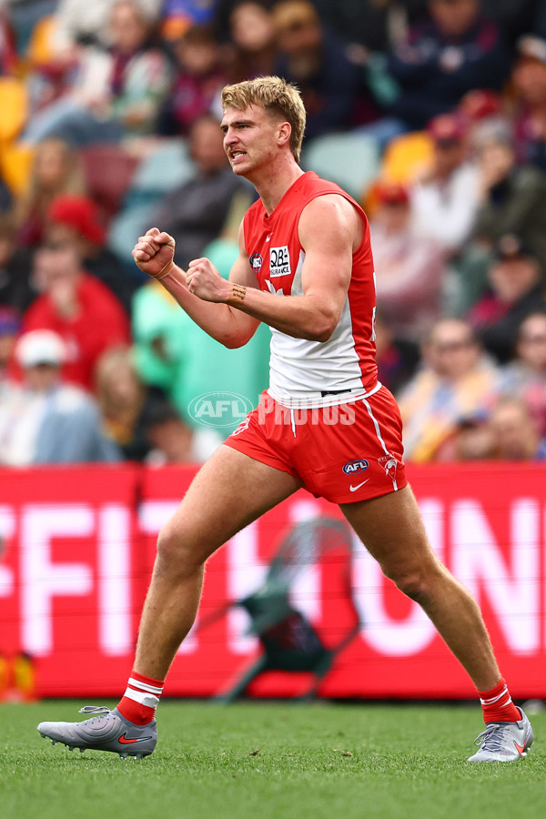 AFL 2025 Round 22 - Brisbane v Sydney - A-61204234