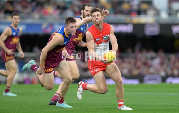 AFL 2025 Round 22 - Brisbane v Sydney - A-61204269