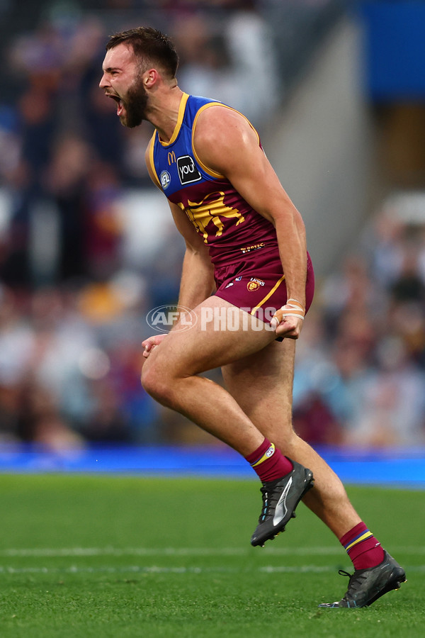 AFL 2025 Round 22 - Brisbane v Sydney - A-61204376
