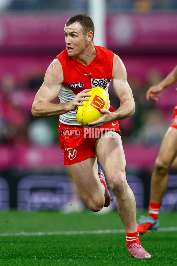 AFL 2025 Round 22 - Brisbane v Sydney - A-61207036