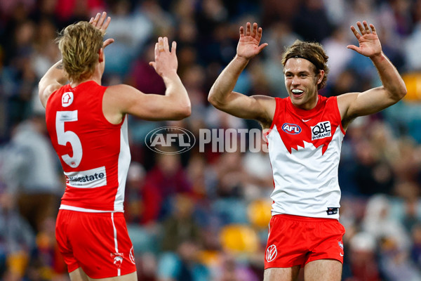 AFL 2025 Round 22 - Brisbane v Sydney - A-61207040