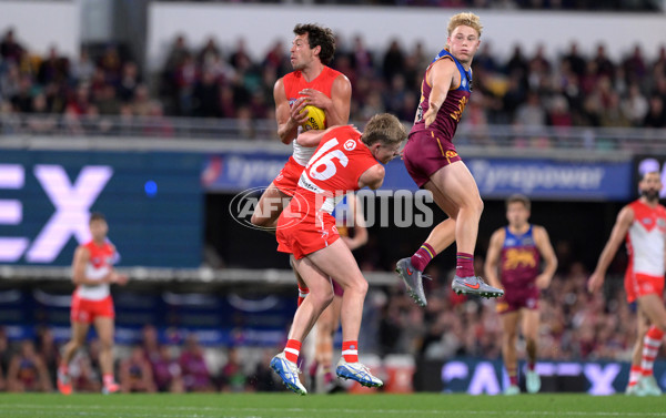 AFL 2025 Round 22 - Brisbane v Sydney - A-61207075