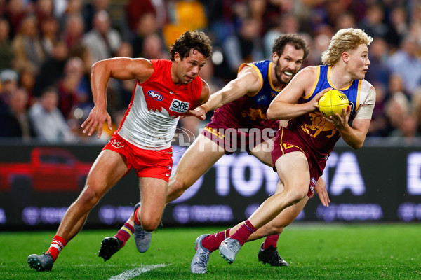 AFL 2025 Round 22 - Brisbane v Sydney - A-61209744