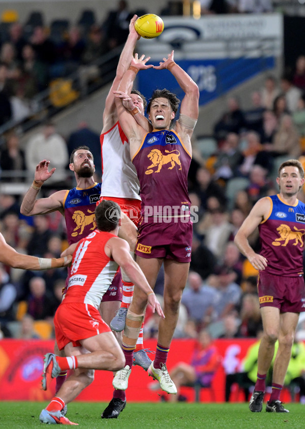 AFL 2025 Round 22 - Brisbane v Sydney - A-61209811