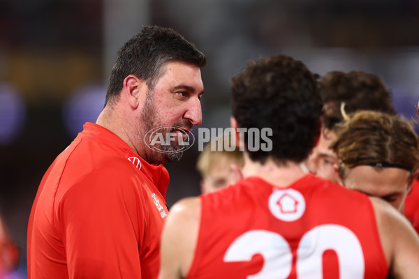 AFL 2025 Round 22 - Brisbane v Sydney - A-61212098