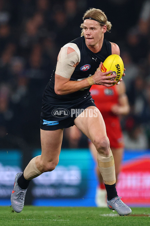 AFL 2025 Round 22 - Carlton v Gold Coast - A-61212560