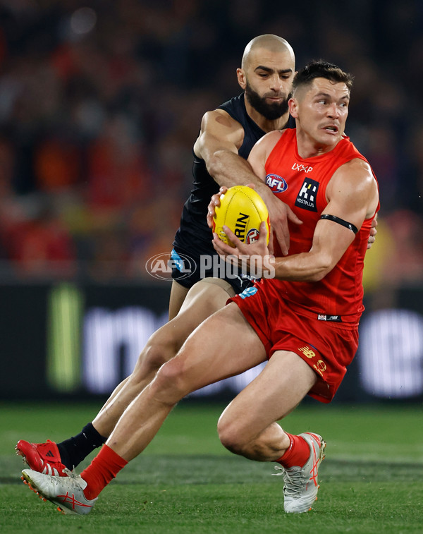 AFL 2025 Round 22 - Carlton v Gold Coast - A-61220395