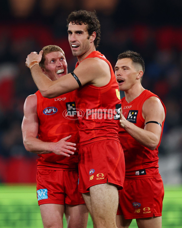AFL 2025 Round 22 - Carlton v Gold Coast - A-61222527