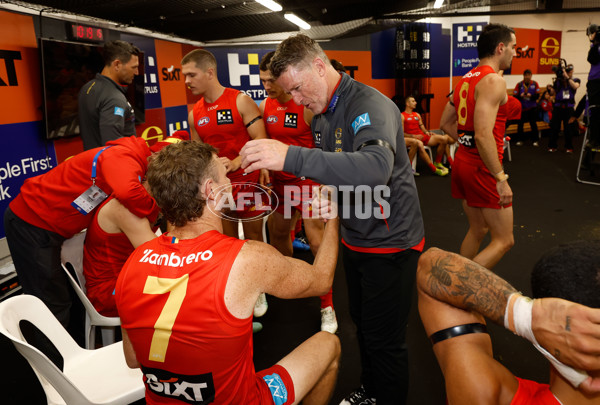 AFL 2025 Round 22 - Carlton v Gold Coast - A-61229907