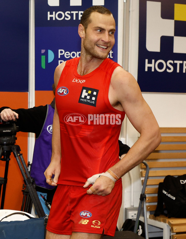 AFL 2025 Round 22 - Carlton v Gold Coast - A-61230614