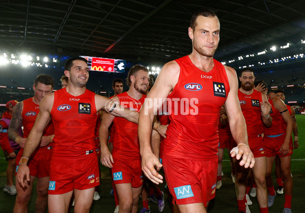 AFL 2025 Round 22 - Carlton v Gold Coast - A-61230616