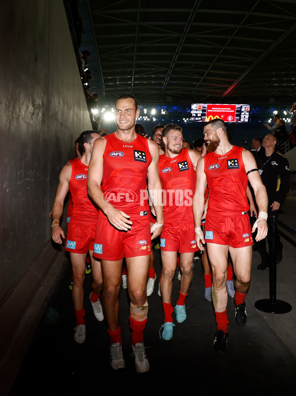 AFL 2025 Round 22 - Carlton v Gold Coast - A-61232565
