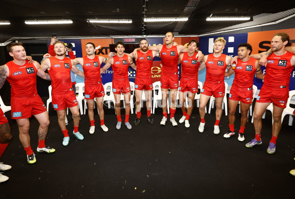 AFL 2025 Round 22 - Carlton v Gold Coast - A-61232566