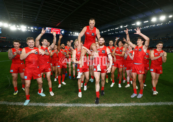 AFL 2025 Round 22 - Carlton v Gold Coast - A-61232567