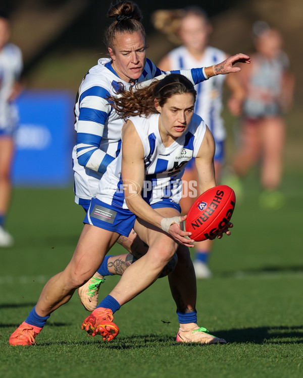 VFLW 2025 Qualifying Final - North Melbourne Werribee v Collingwood - A-61239985