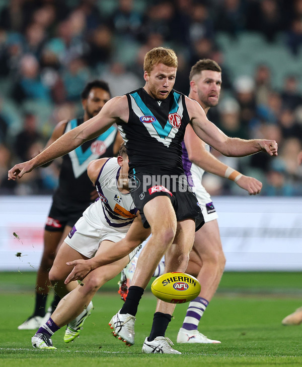 AFL 2025 Round 22 - Port Adelaide v Fremantle - A-61242854