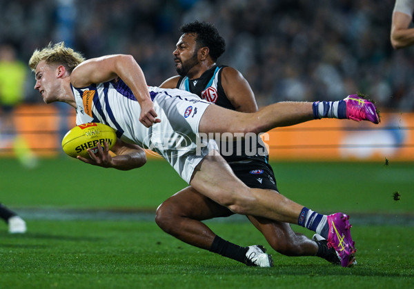AFL 2025 Round 22 - Port Adelaide v Fremantle - A-61244426
