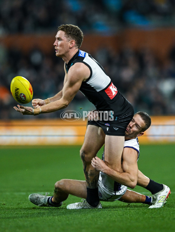AFL 2025 Round 22 - Port Adelaide v Fremantle - A-61244450