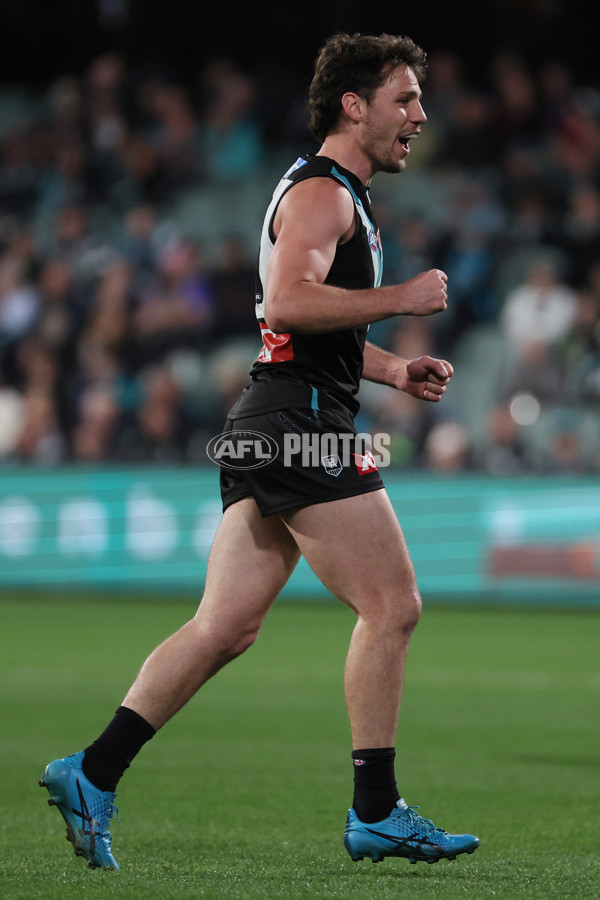 AFL 2025 Round 22 - Port Adelaide v Fremantle - A-61245676