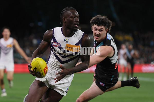 AFL 2025 Round 22 - Port Adelaide v Fremantle - A-61247332
